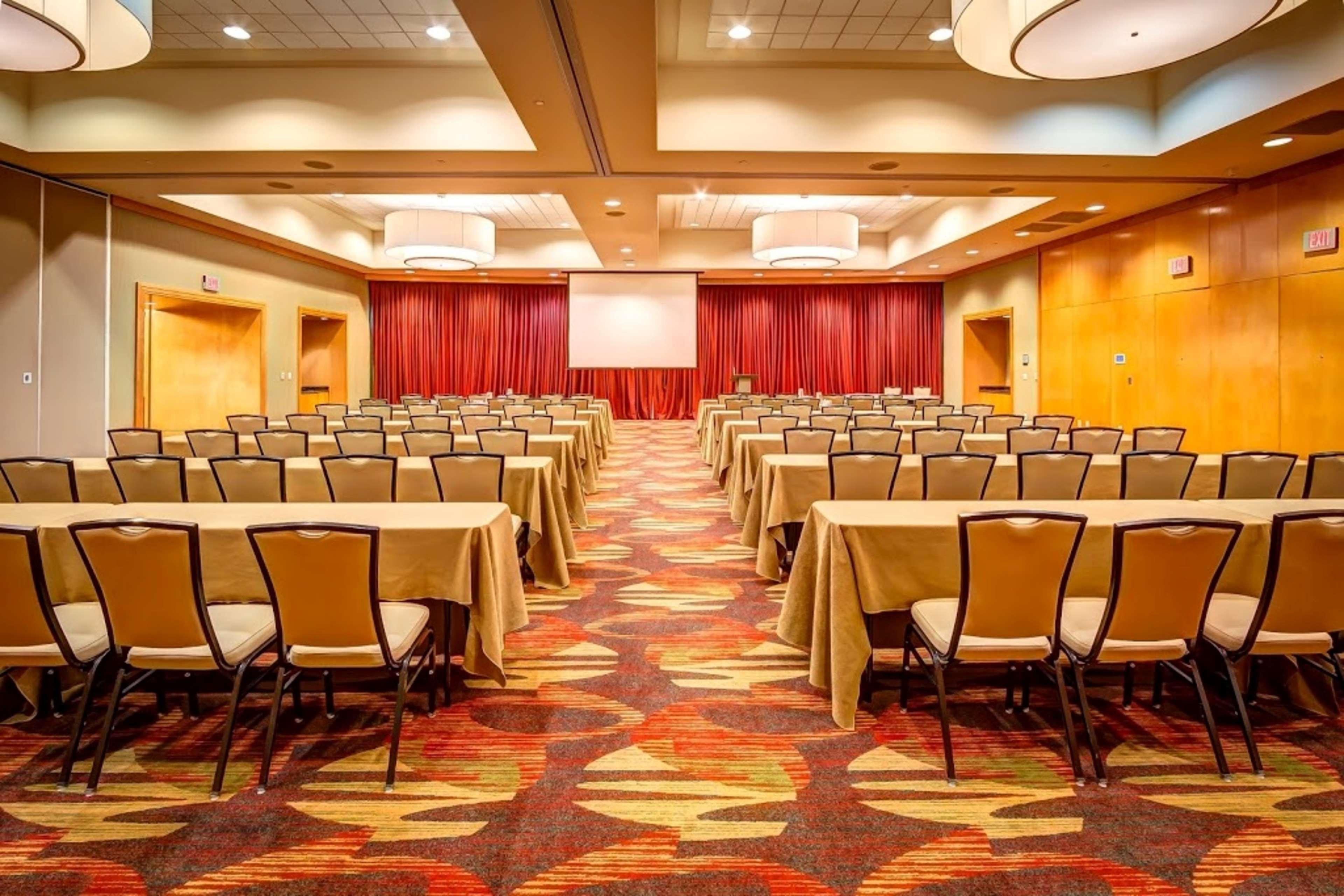 Embassy Suites By Hilton Houston-Energy Corridor Exterior foto